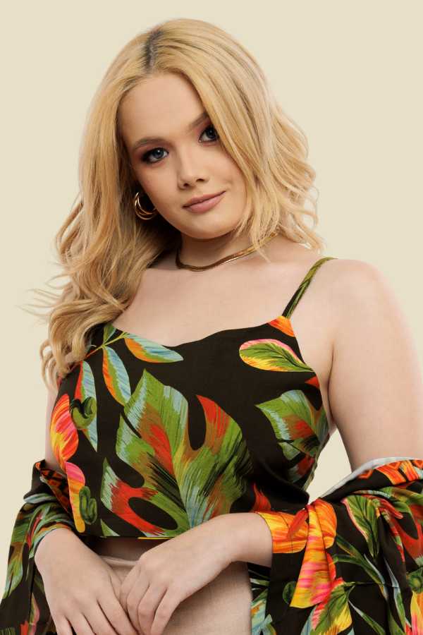 CROPPED + KIMONO LUA ARARA CAJU FUNDO VERDE